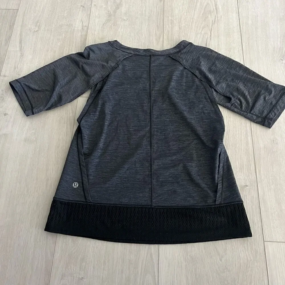 Lululemon Sun Runner Short Sleeve Black size 4